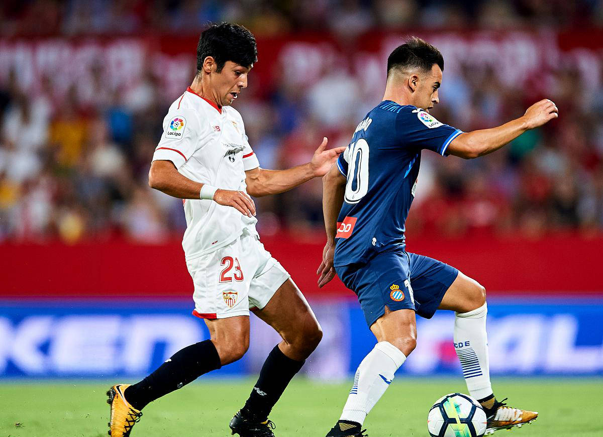 足球直播-塞维利亚遭遇连败，面临降级威胁